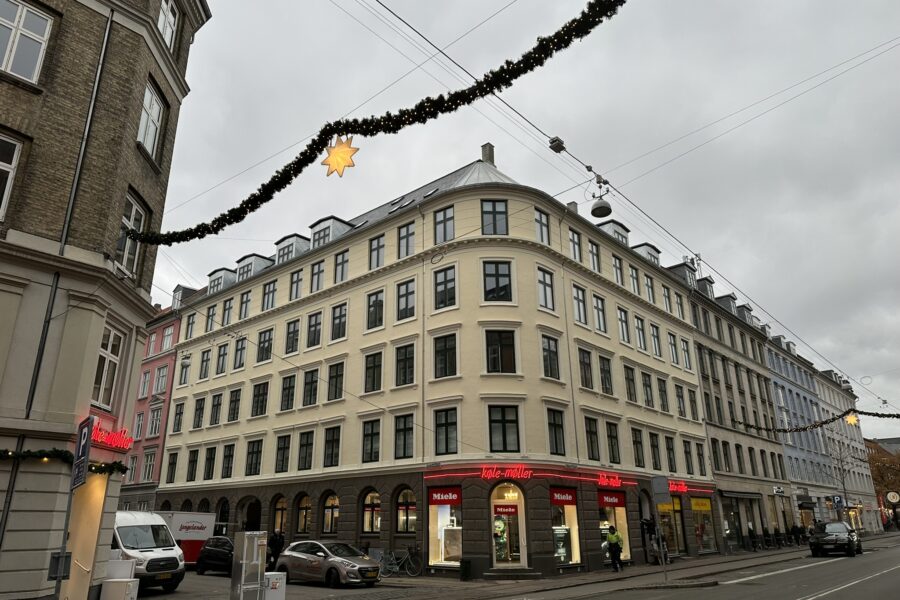 Mange fine detaljer på ejendom på Frederiksberg
